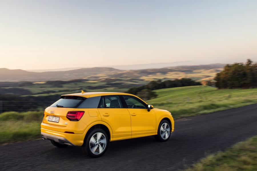  Audi Q2 TDI Quattro Sport 2017 года  (AU) (фото 21 из 23)